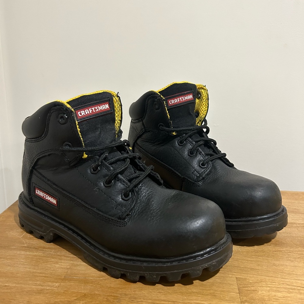 Black Craftsman steel toed boots
Size: 
men’s 6.5 
women’s 8.5